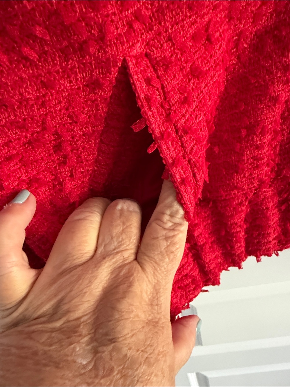 Women's Red Textured Button-Front Jacket - Picture 5 of 8